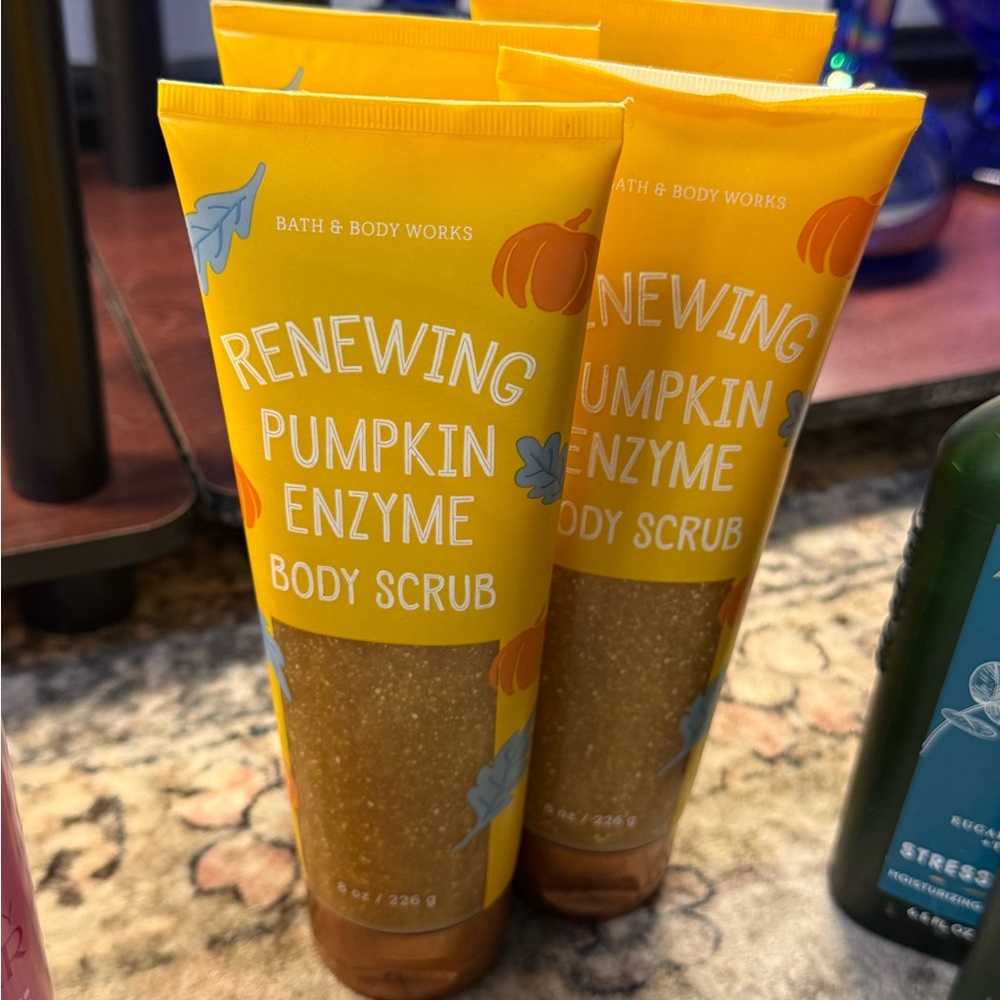 Bath & Body Works Orange Pumpkin Enzyme Exfoliant